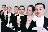 Tailed Comedians